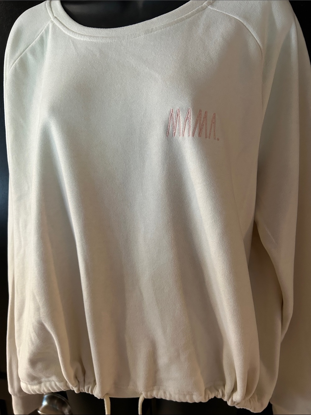 Rae Dunn ultra soft Cream 'MAMA' Crewneck Pullover Sweatshirt